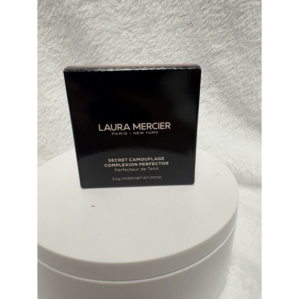 Laura Mercier Secret Camouflage Concealer Shade 03 0.11 oz